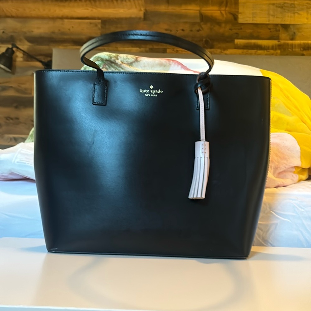 Kate Spade Karla Wright Place • Tote / Handbag. • Bag /Purse. Black